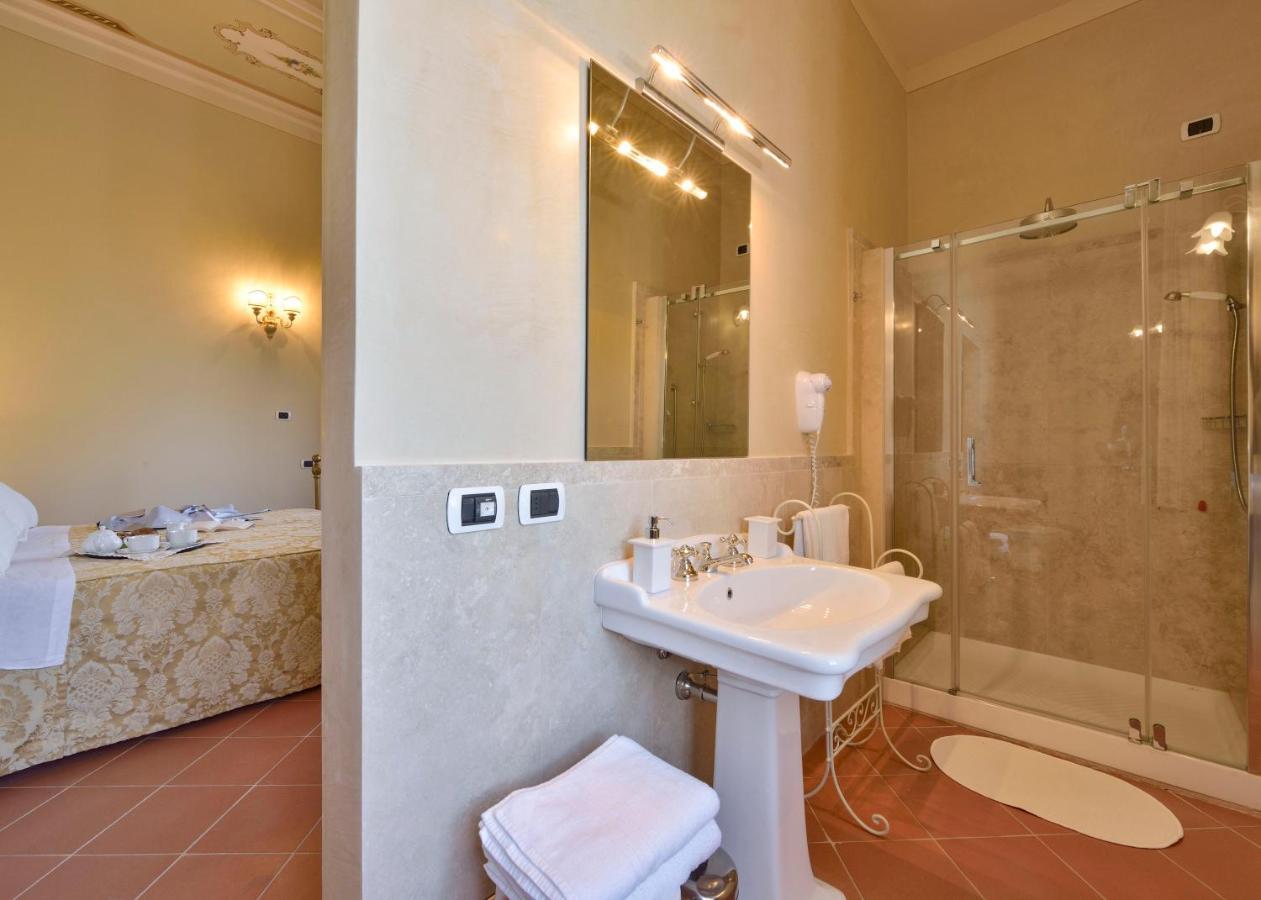 Tenuta Villa Rocchi トッリータ・ディ・シエーナ エクステリア 写真