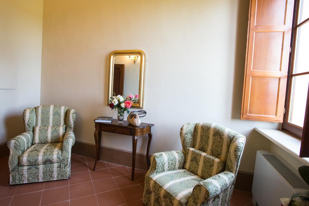 Tenuta Villa Rocchi トッリータ・ディ・シエーナ 部屋 写真